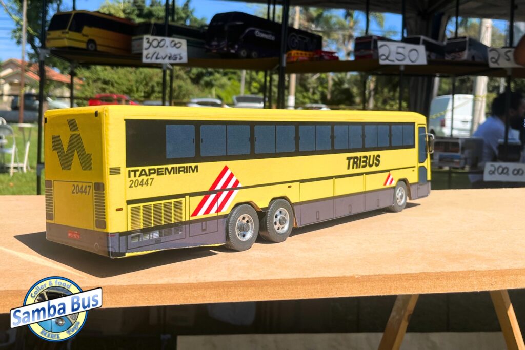 Miniatura de Ônibus Viação Itapemirim Tribus III Escala 1/24 2 Miniatura de Onibus Viacao Itapemirim Samba Bus Miniatuas de Onibus 3