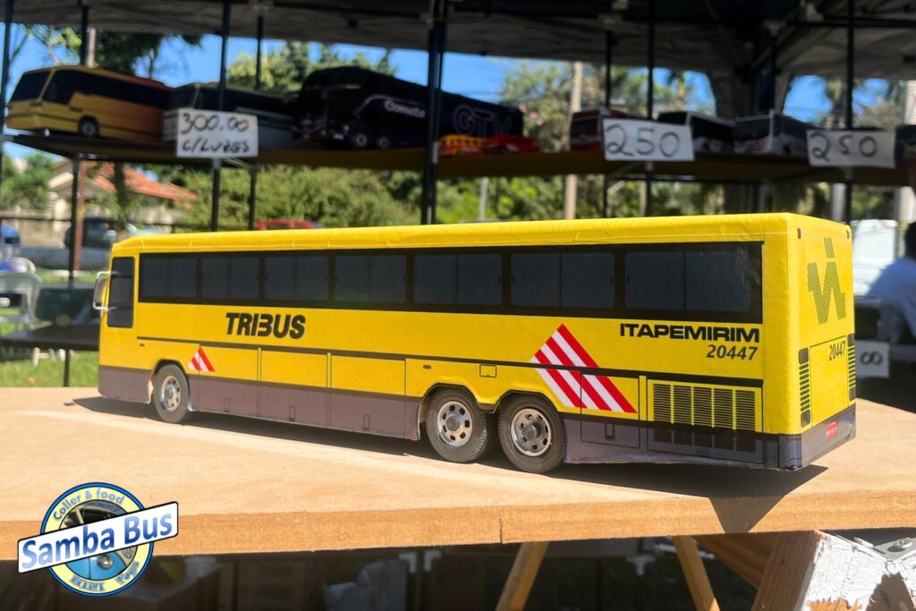Miniatura de Ônibus Viação Itapemirim Tribus III Escala 1/24 4 Miniatura de Ônibus Viação Itapemirim Samba Bus Miniatuas de Ônibus (5)