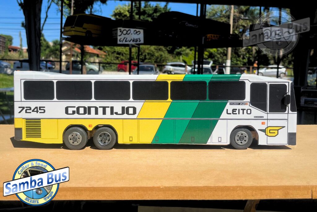 Miniatura de Ônibus da Gontijo Diplomata Escala 1/24 Nielson 1 Miniatura de Onibus da Gontijo Diplomata 2