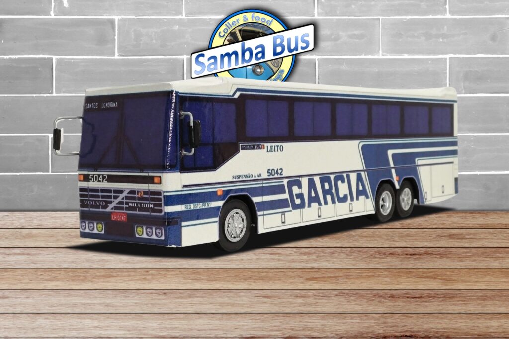 Miniatura de Ônibus Viação Garcia Nielson Diplomata Escala 1/32