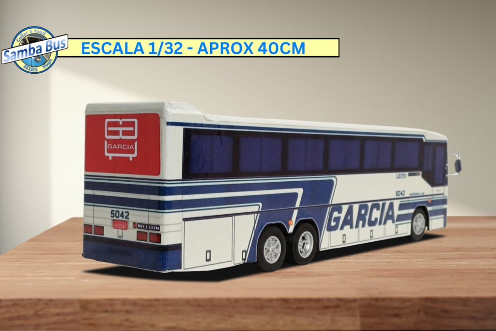 Miniatura de Ônibus Viação Garcia Nielson Diplomata Escala 1-32