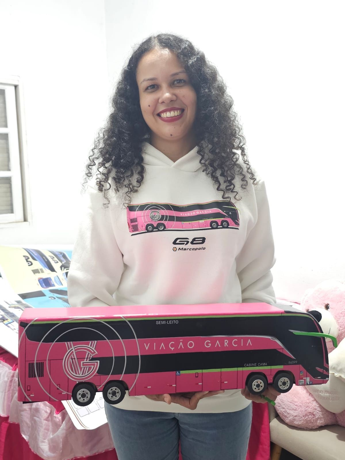 Miniatura de Ônibus Gigante Viação Garcia Bianca