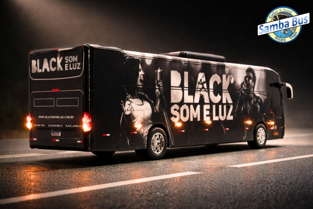 Miniatura de Ônibus de Banda Black Som e Luz Marcopolo G6 (1)