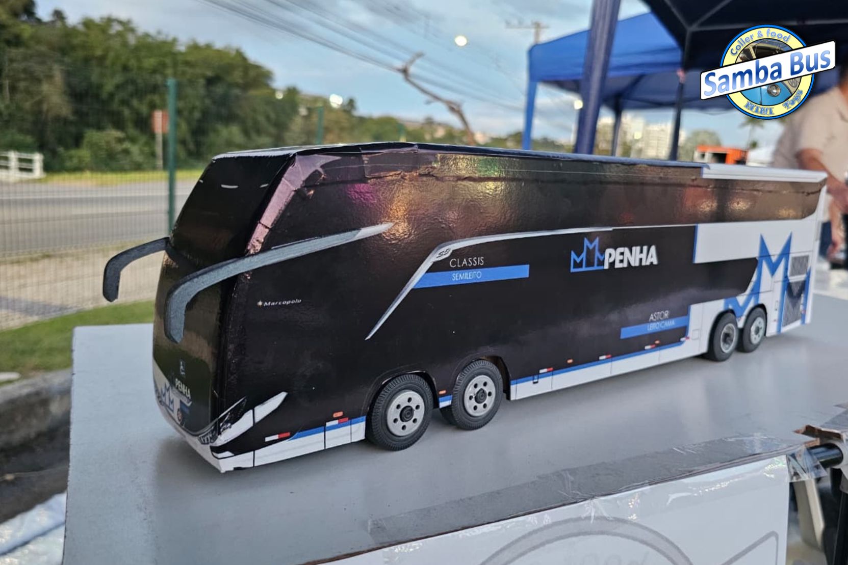 Miniaturas de Ônibus Samba Bus: Variedade, História e Paixão em Cada Detalhe