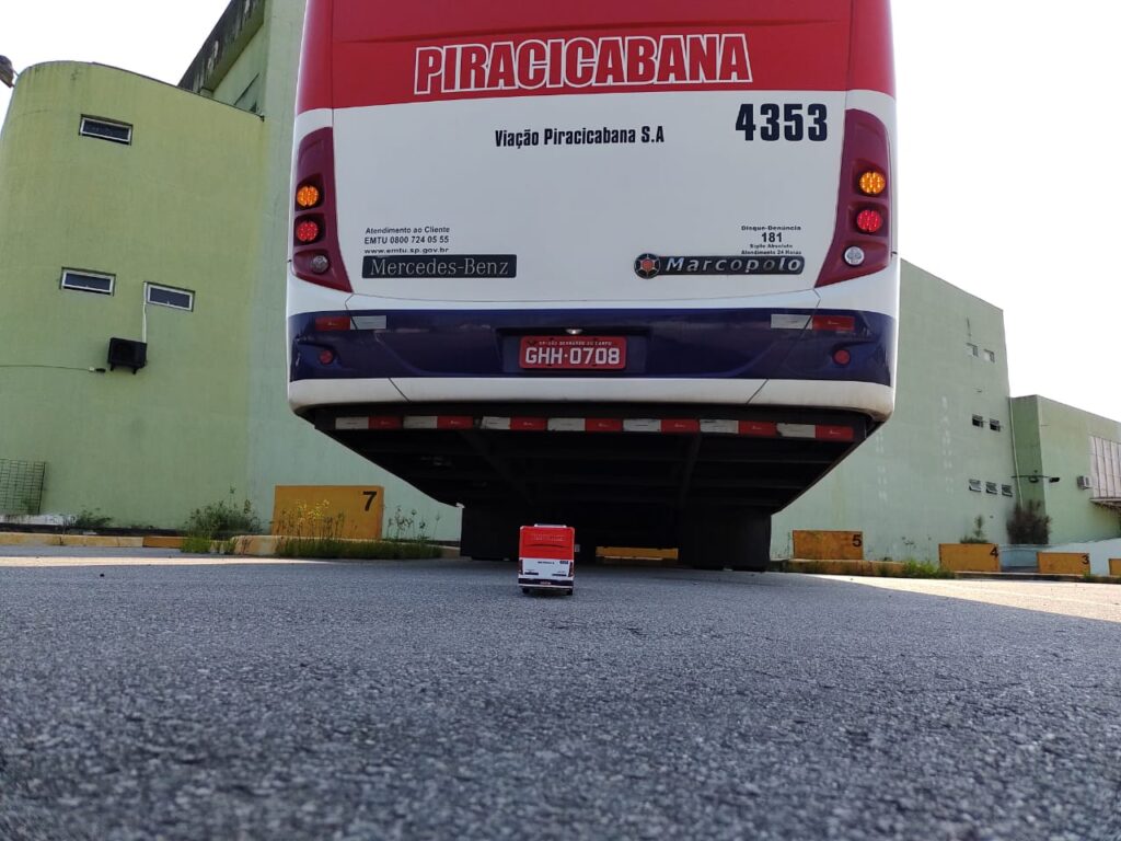 Miniaturas de Ônibus Piracicabana Marcopolo Ideale