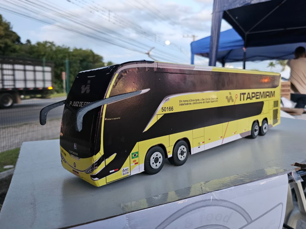 Miniaturas de Ônibus Samba Bus Itapemirim Marcopolo G8