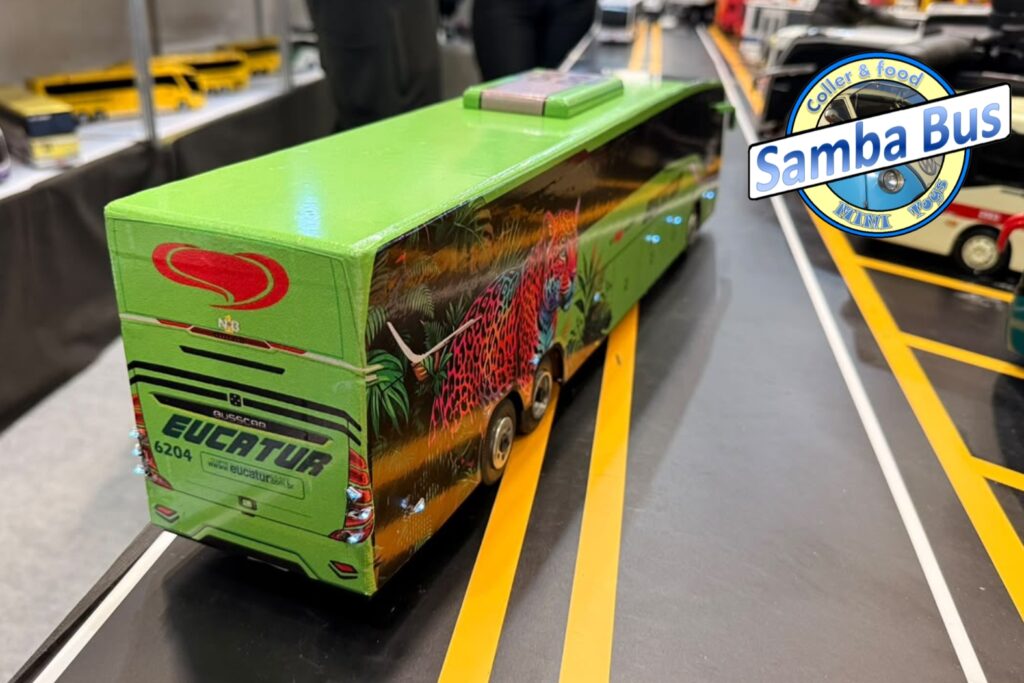 Miniatura de Ônibus Busscar Vissta Buss 365 NB1 Eucatur (1)
