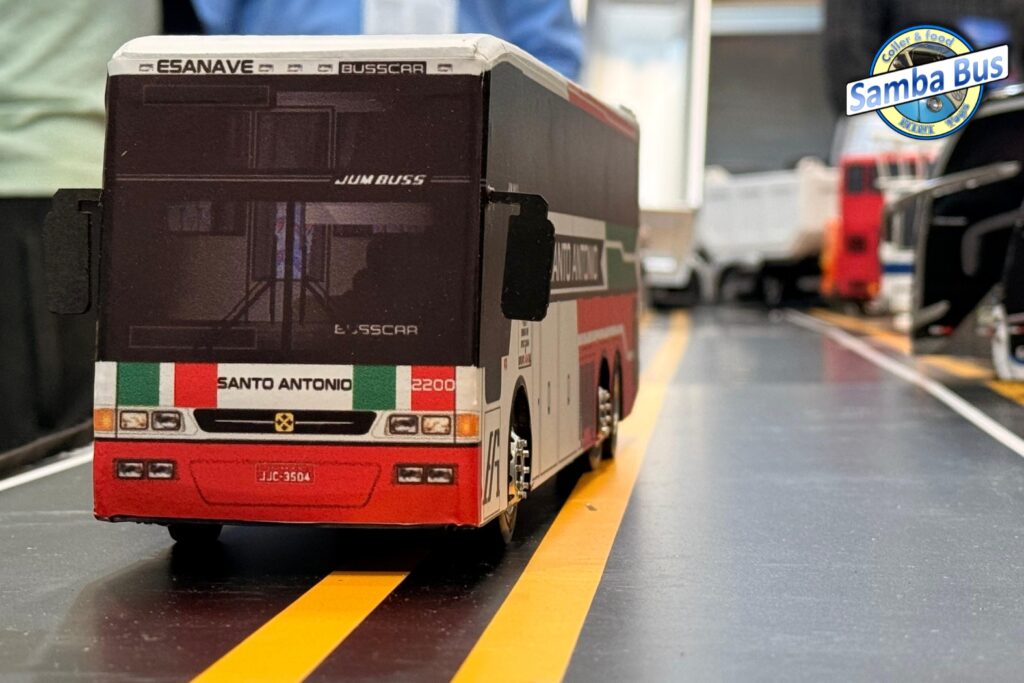 Miniatura de Ônibus ESA - Empresa Santo Antônio