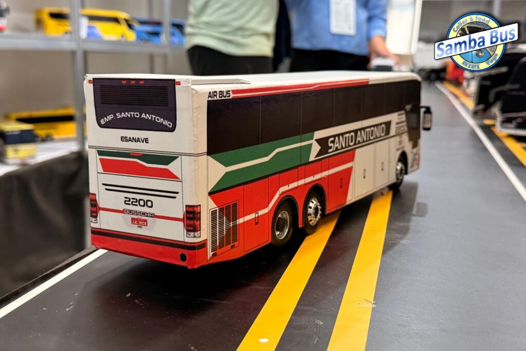 Miniatura de Ônibus ESA - Empresa Santo Antônio